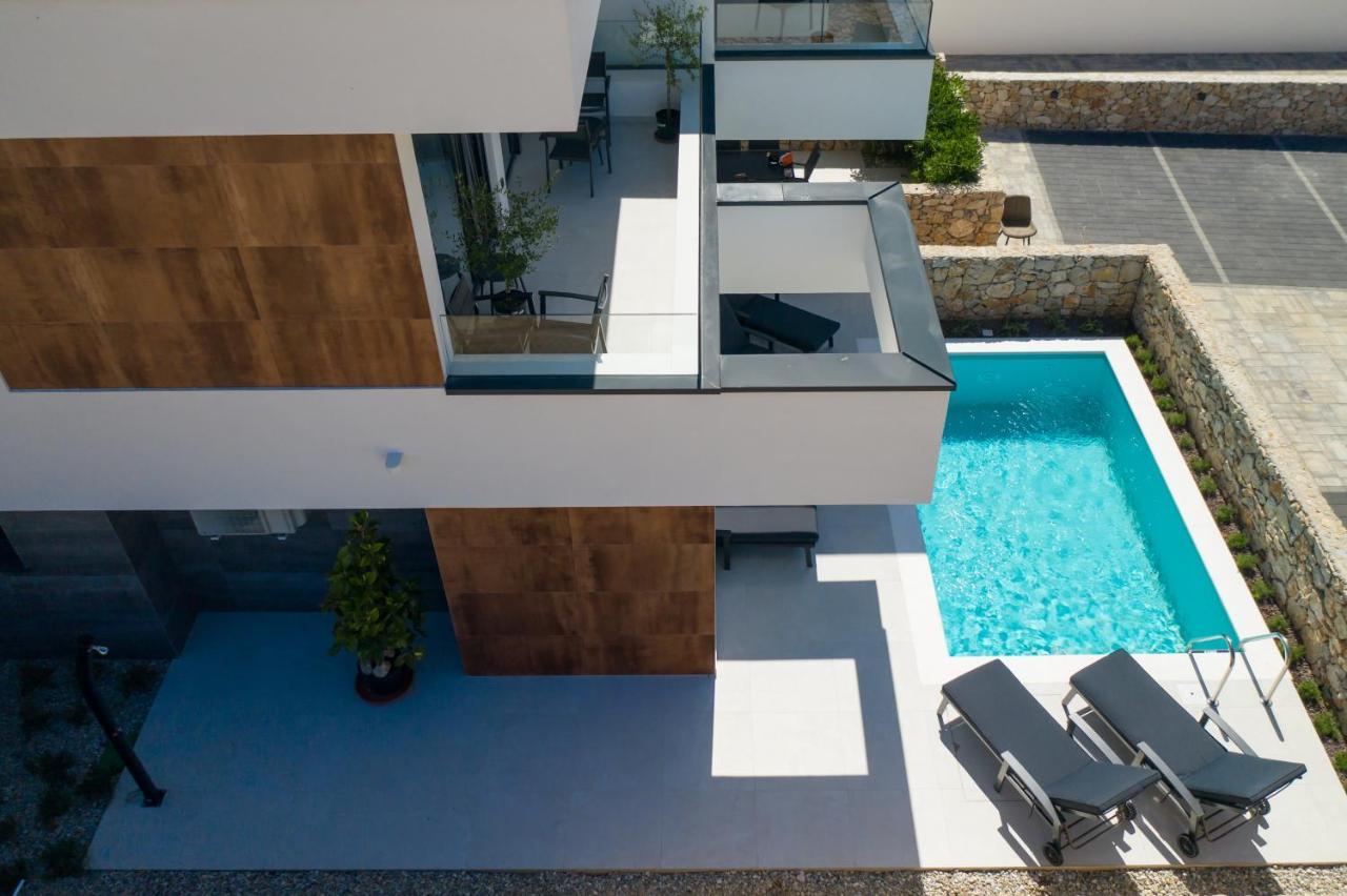 Novalja Bay Villas Eksteriør billede